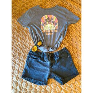 Women’s Graphic Tee Let’s Go To The Beach